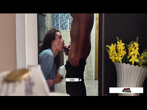 Minha mulher fazendo sexo com o Beto, o eletricista do bairro