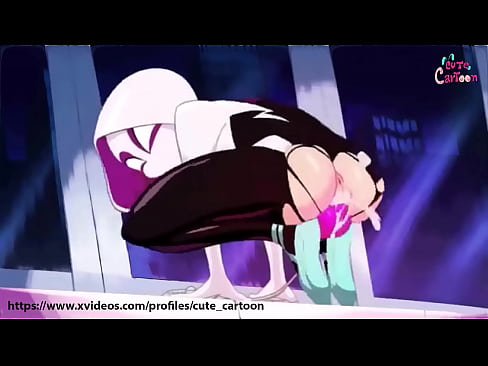 Spiderman – Gwen Stacy masturbating